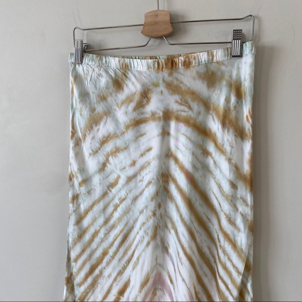 YOUNG, Fabulous & Broke Felicity Skirt (Large) - Picture 4 of 9